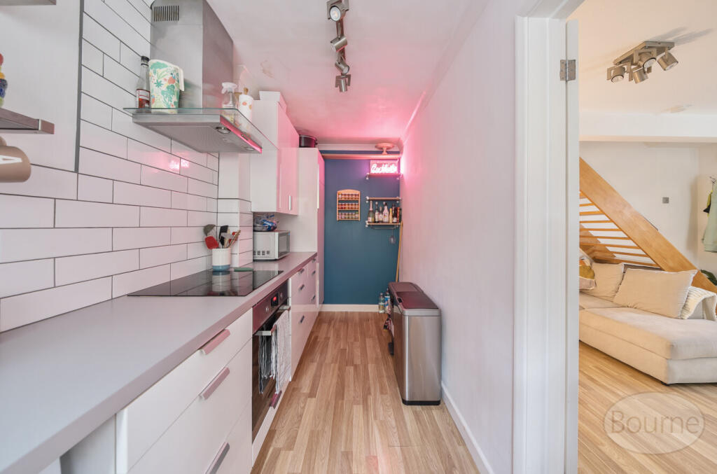 e7b6eb7d-922a-430...