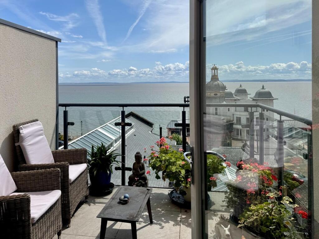 Balcony/View