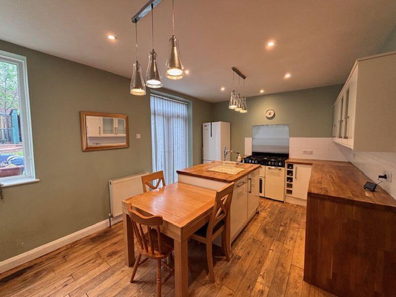 Dining Kitchen