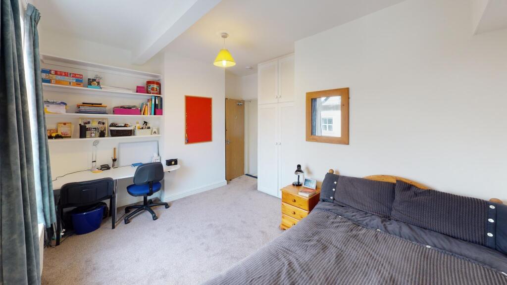 7-Ramsey-Road-Bedroom.jpg
