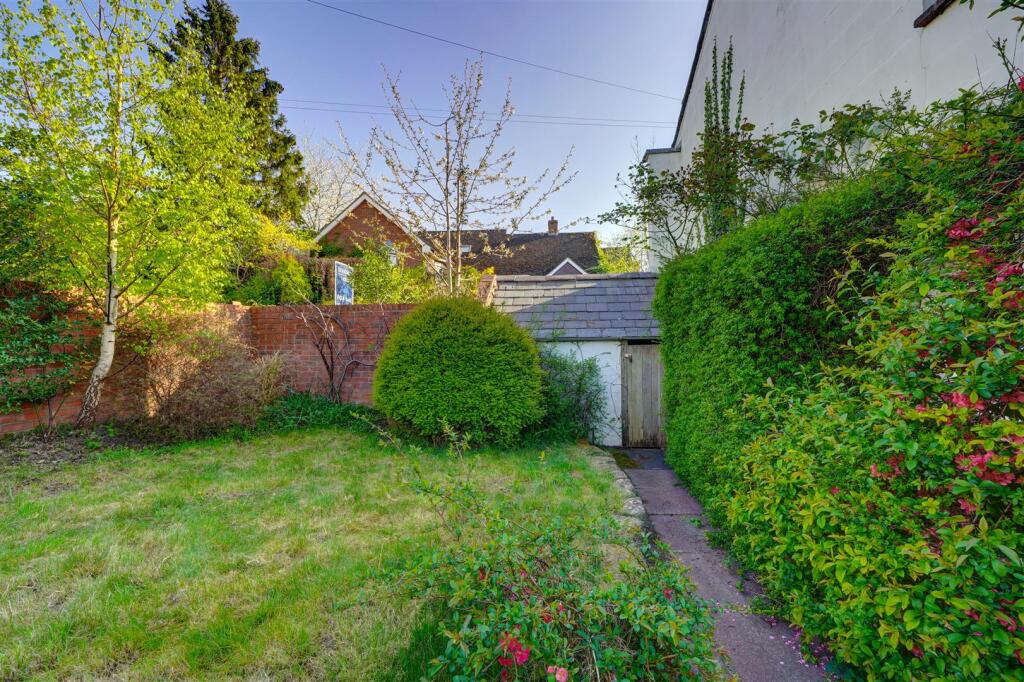 Parkfield Cottage (11).jpg