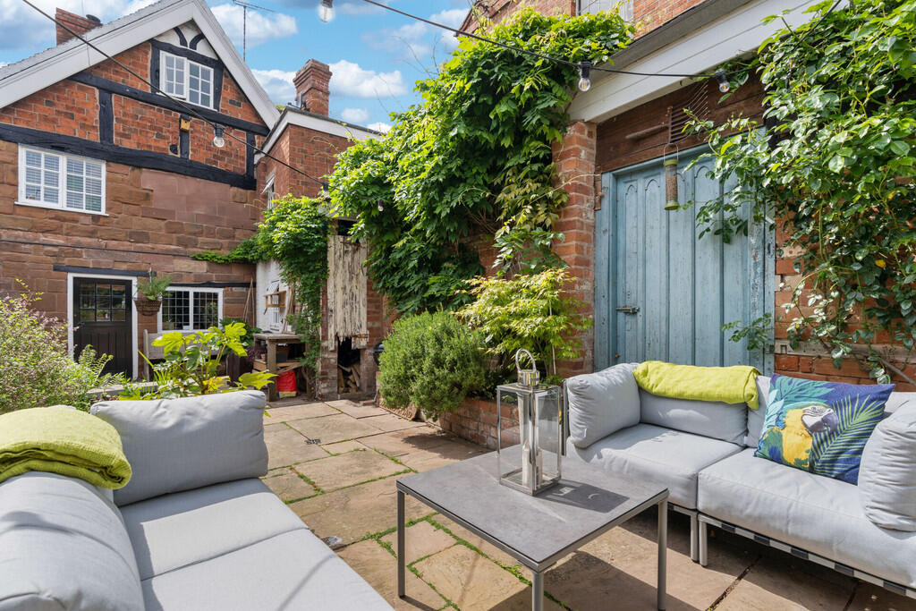 Old Market House ...