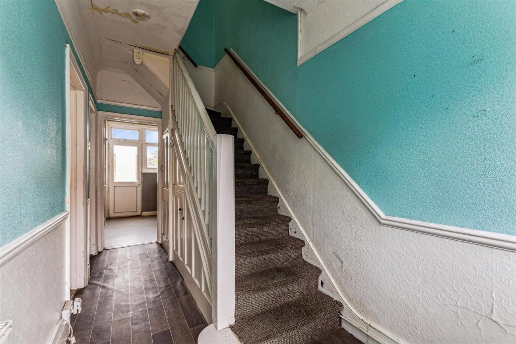 Greenend Road, W4 - FOR SALE