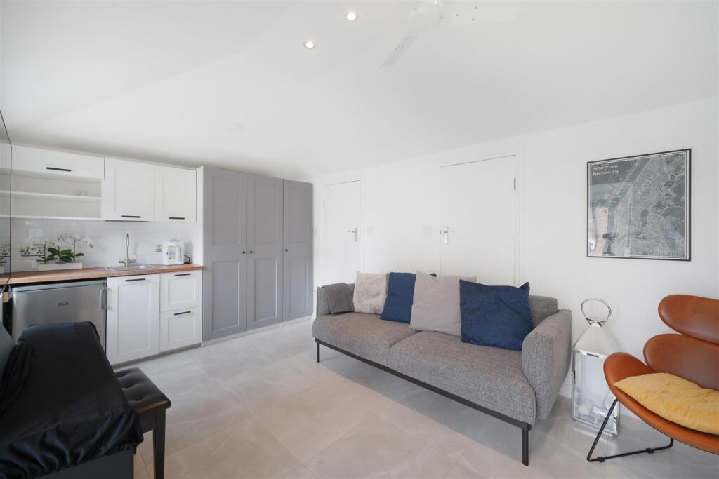 78 Worcester Crescent - wPAPaGfje4YgWUjbP1JU.jpg