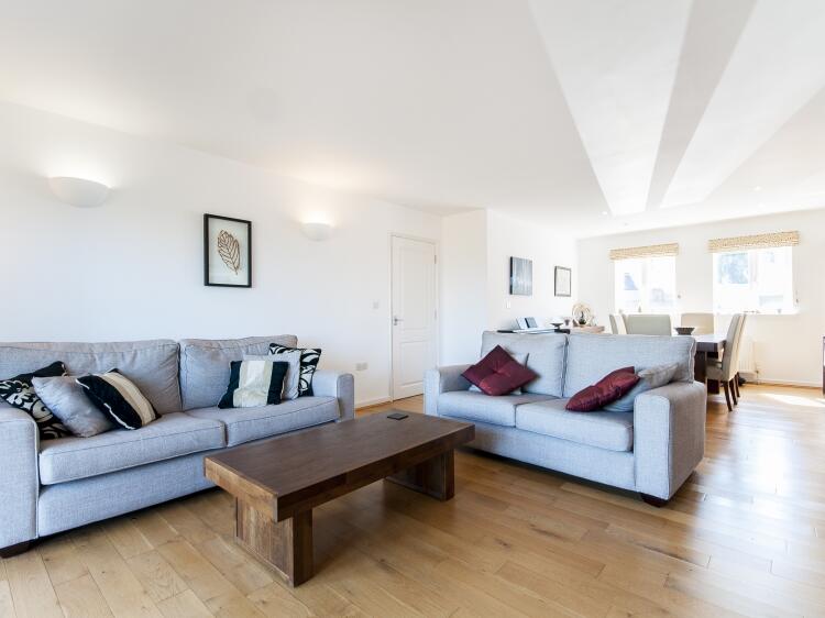 LivingRoom3