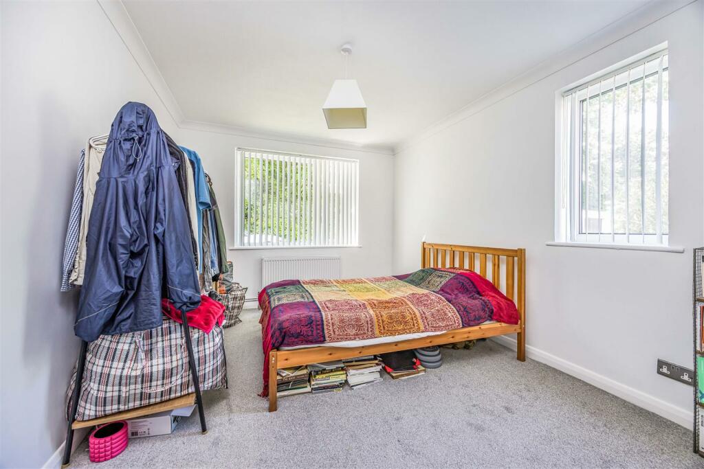 38 Avenue Court, 18-20 The Avenue, Poole-Small-Por