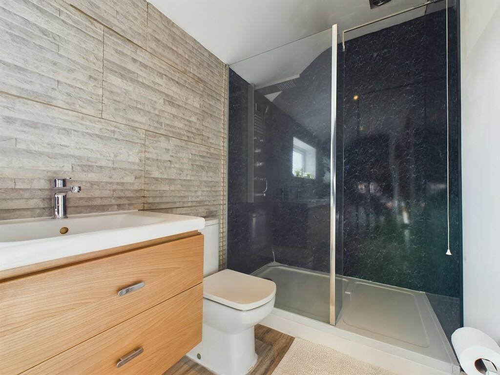 Family Bathroom S...