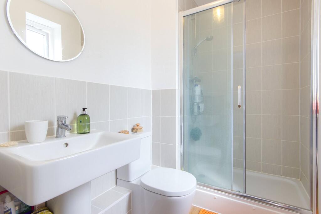 Ensuite Shower Room