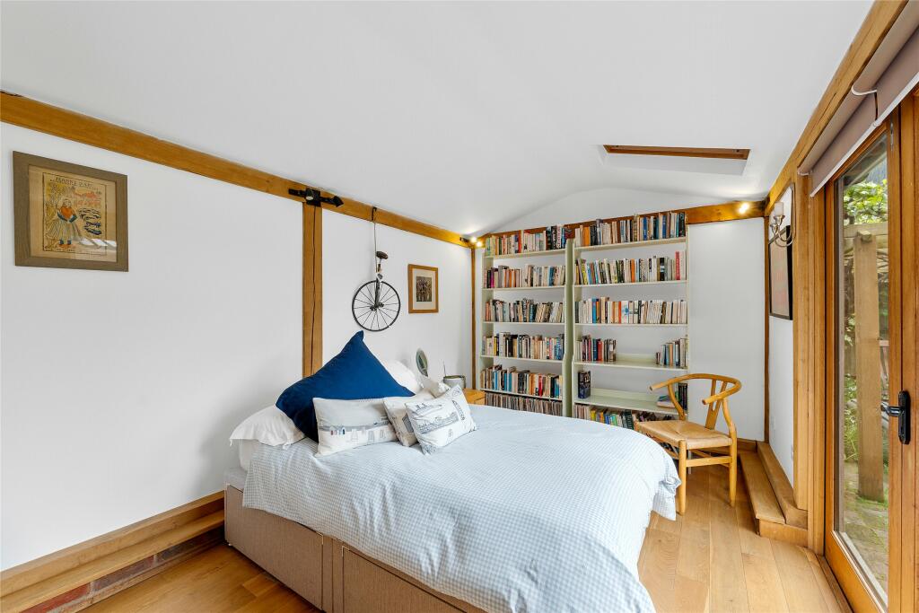 Annexe Bedroom