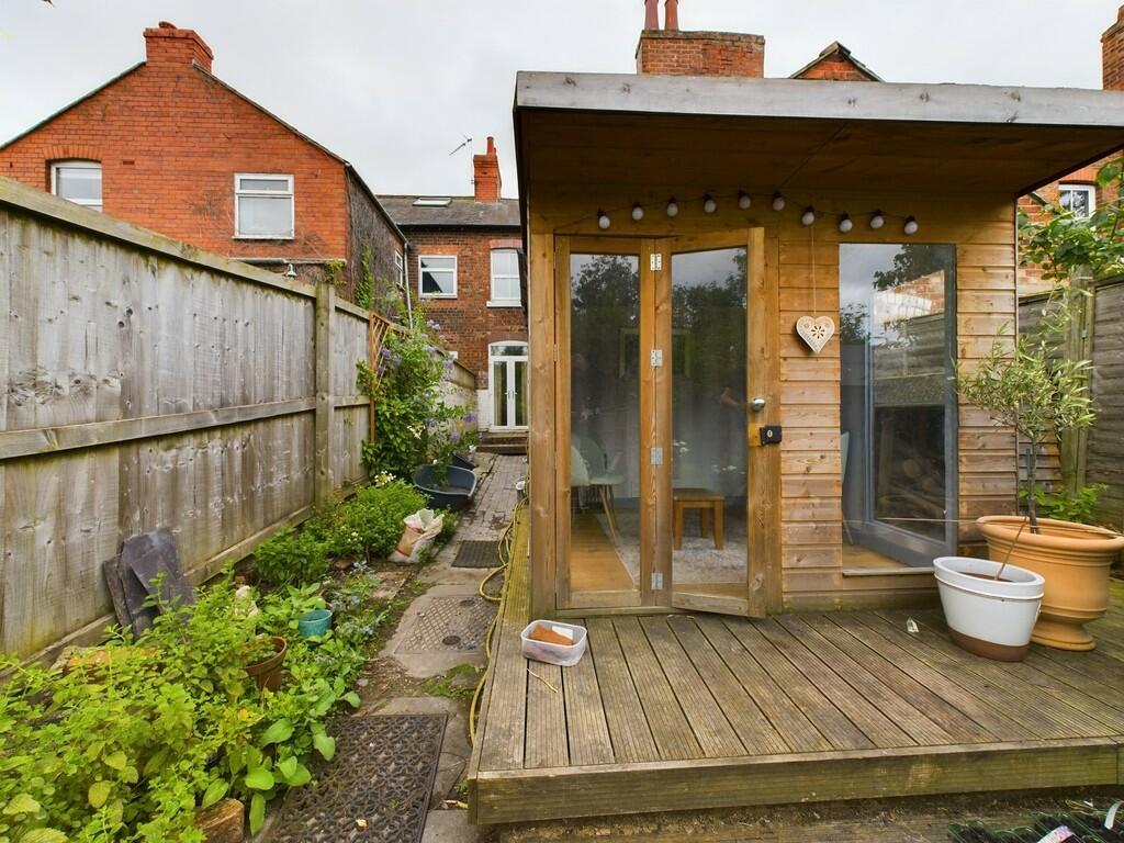 CAM02854G0-PR0178...