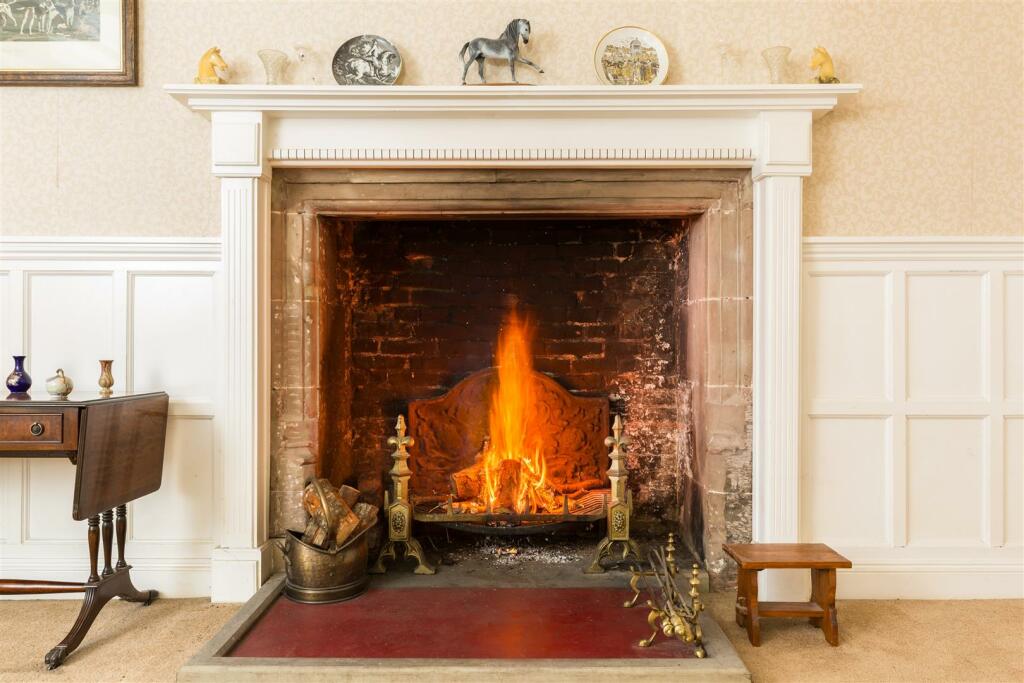 11-Westwood_house-20240918-fireplace-1.jpg