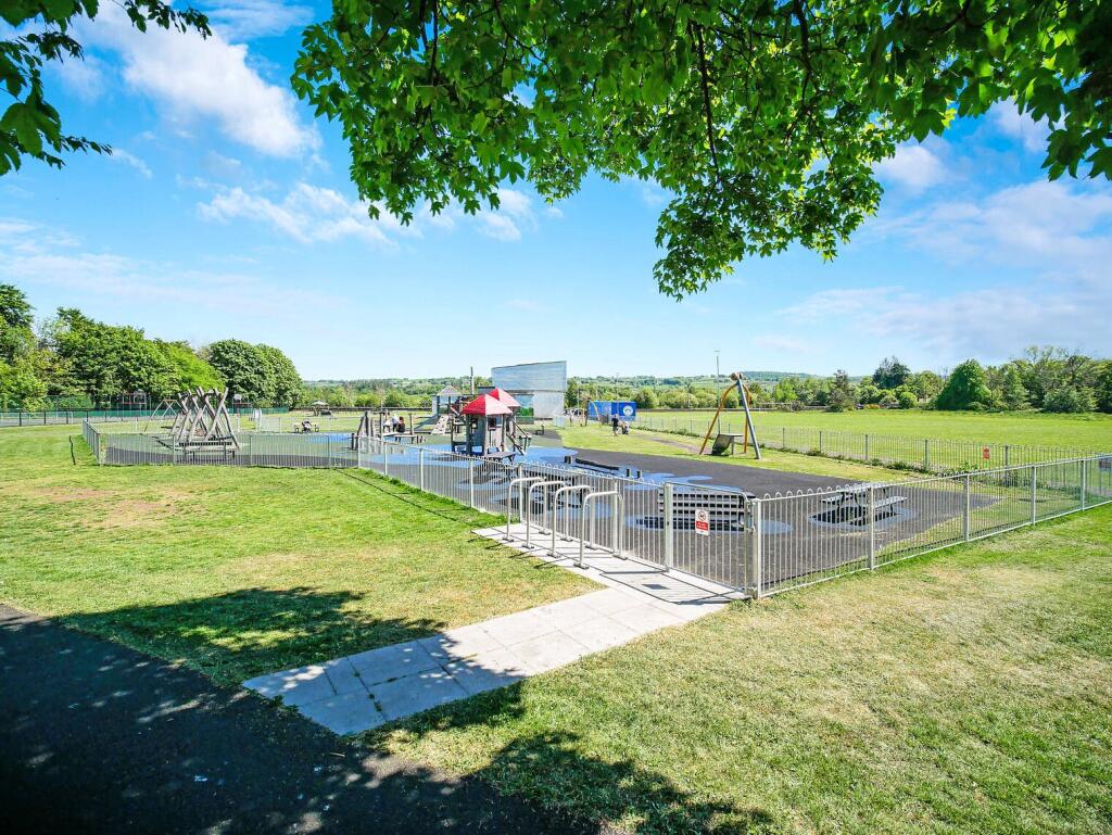 Lochwinnoch Park