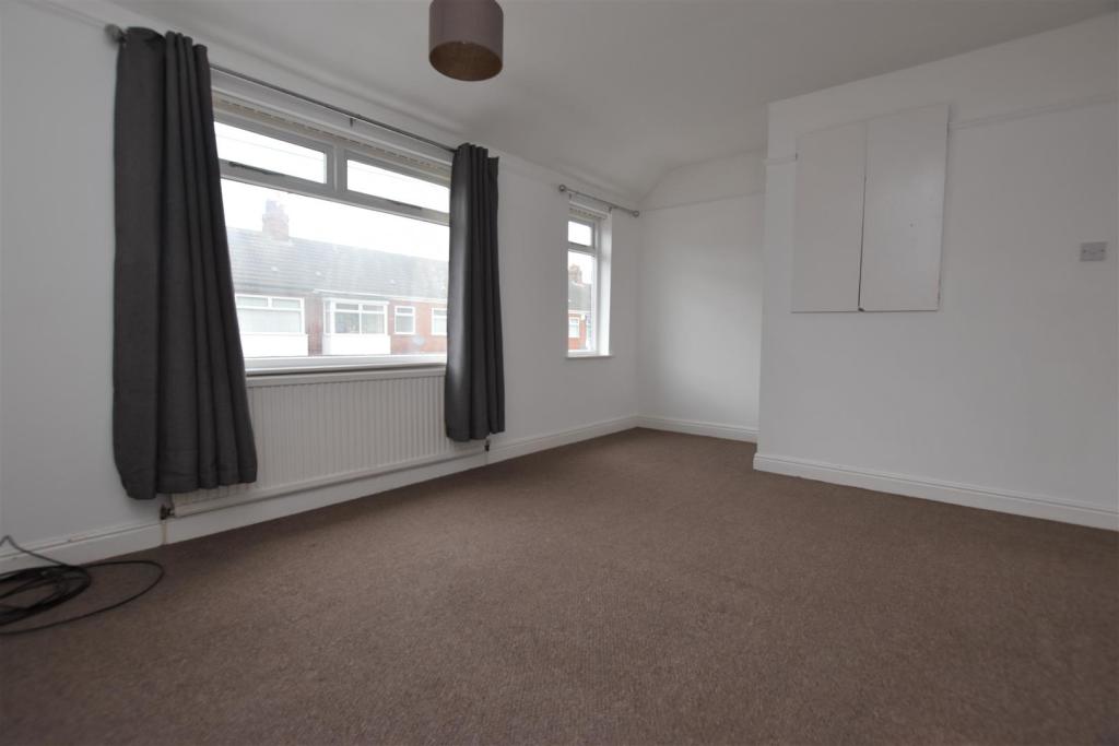 Bedroom One.jpg