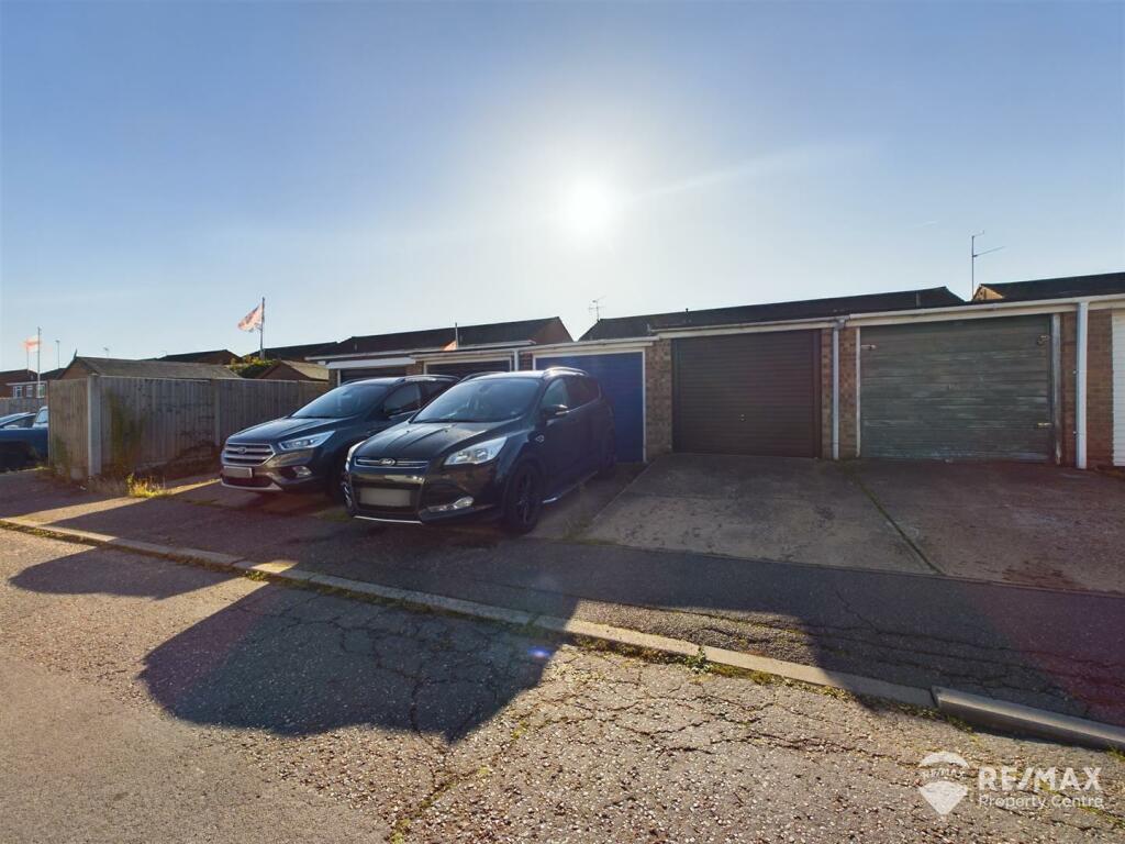 Garage &amp; Parking.jpg