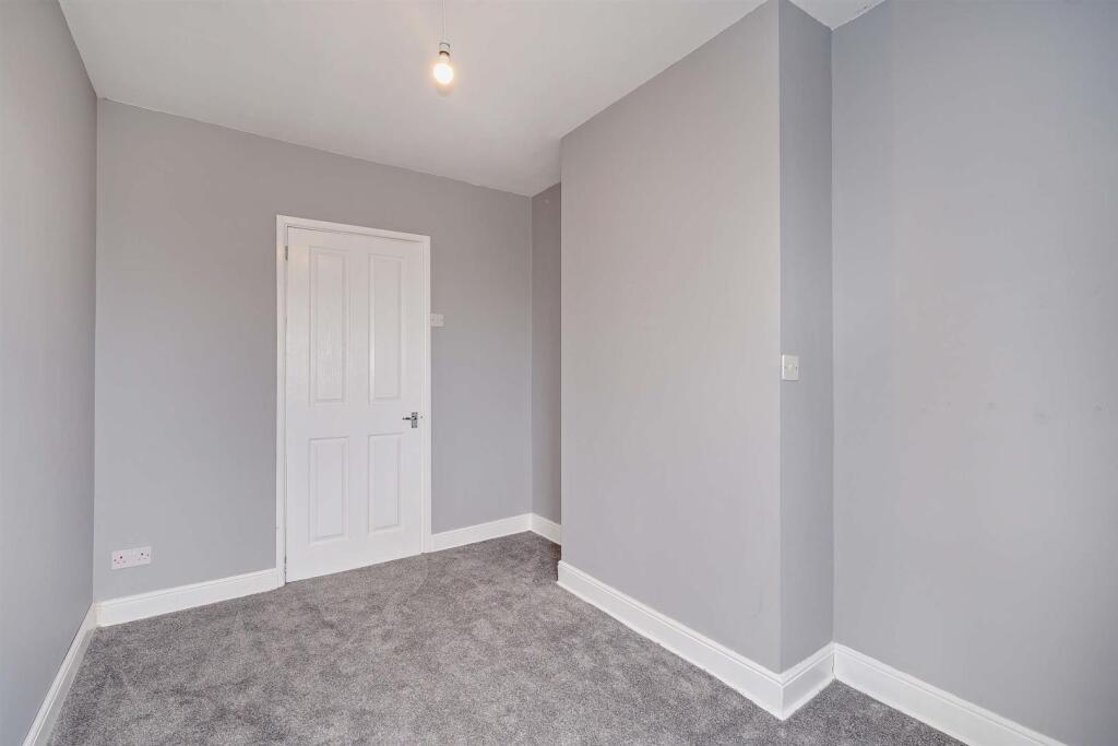 8656129-interior16-800.jpg