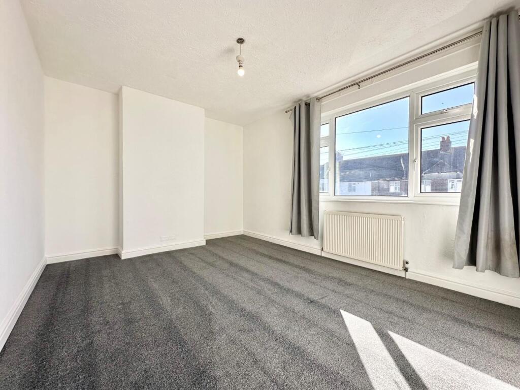 bedroom.jpg