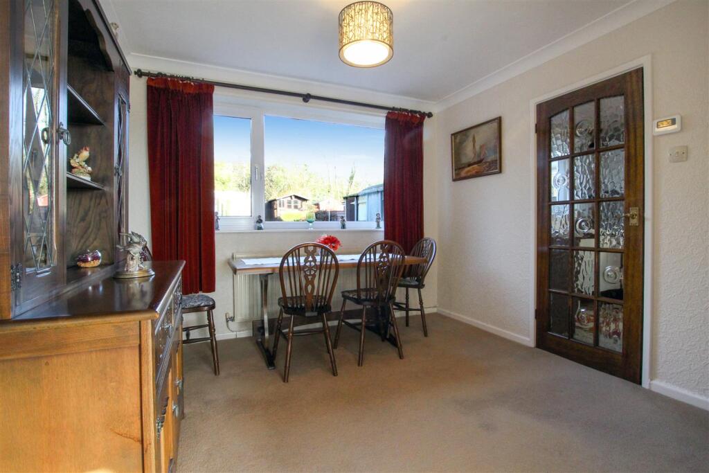 dINING-ROOM-1-1.jpg
