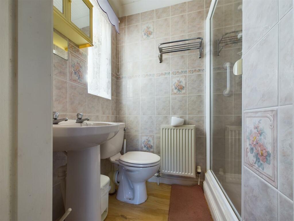 En-suite Shower Room