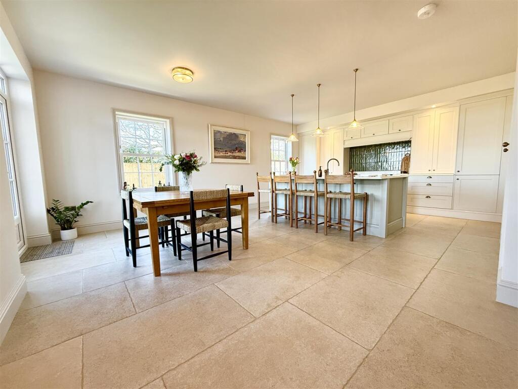 kitchen dining