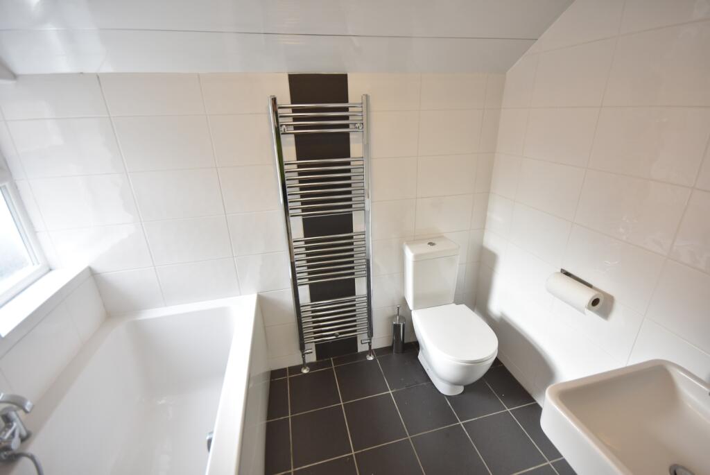 25 eslington - flat 1 (2)