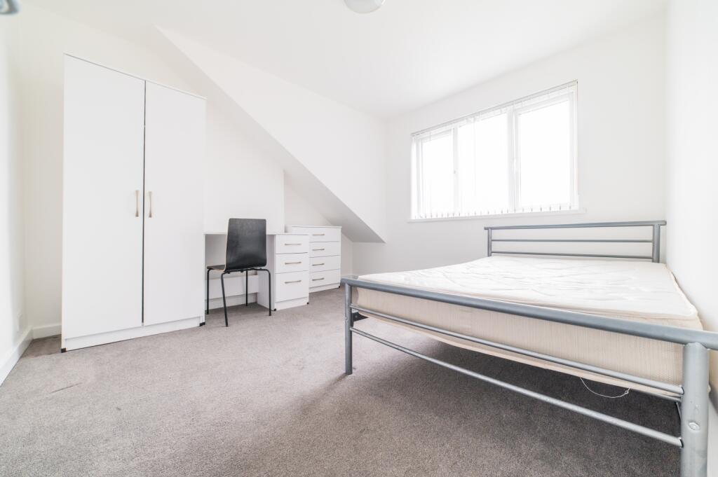 Call 02920 454555 to secure your viewing_15