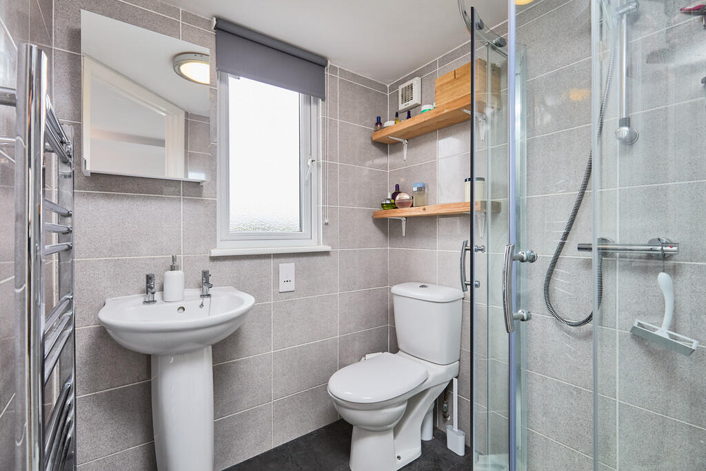 Edward Knight 202...