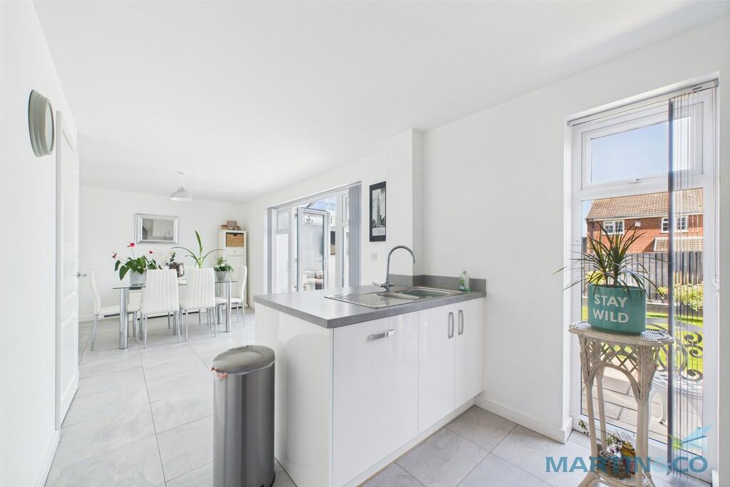 Open Plan Kithen ...