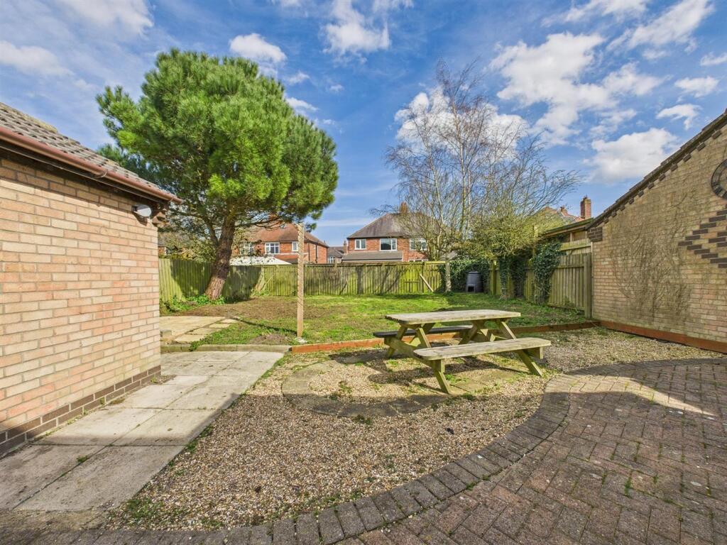 Garden: