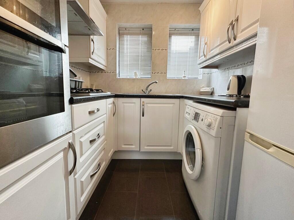 085ae1cf-Kitchen ...