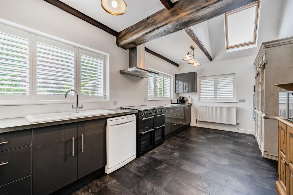 Banstead Road, Banstead