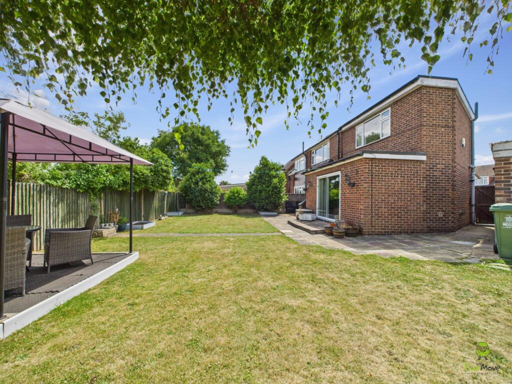 Presented by Nicoleta at EweMove Bexleyheath and D