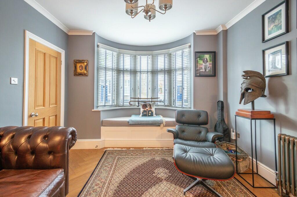 26 Oxford Street-...