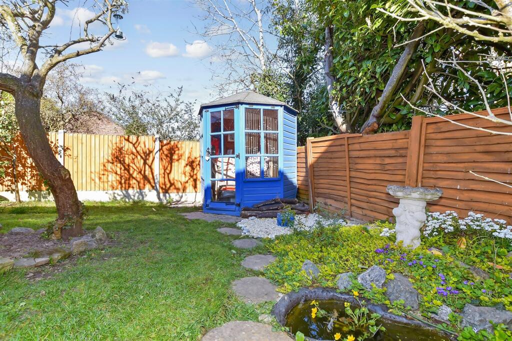 External Lifestyle Photograph