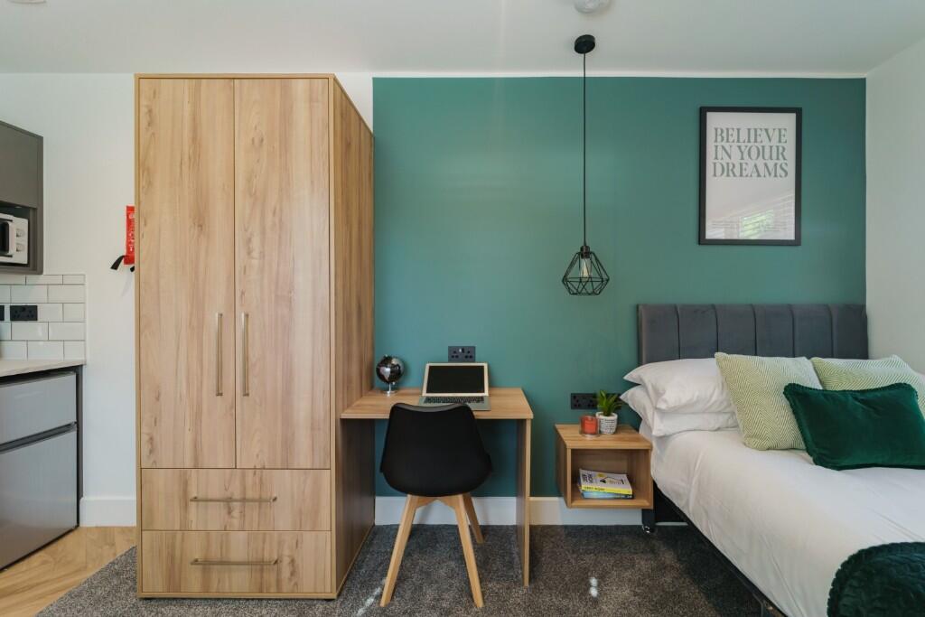 Room 4