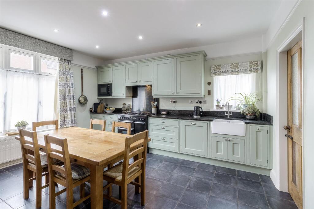 3 The Croft, Warton