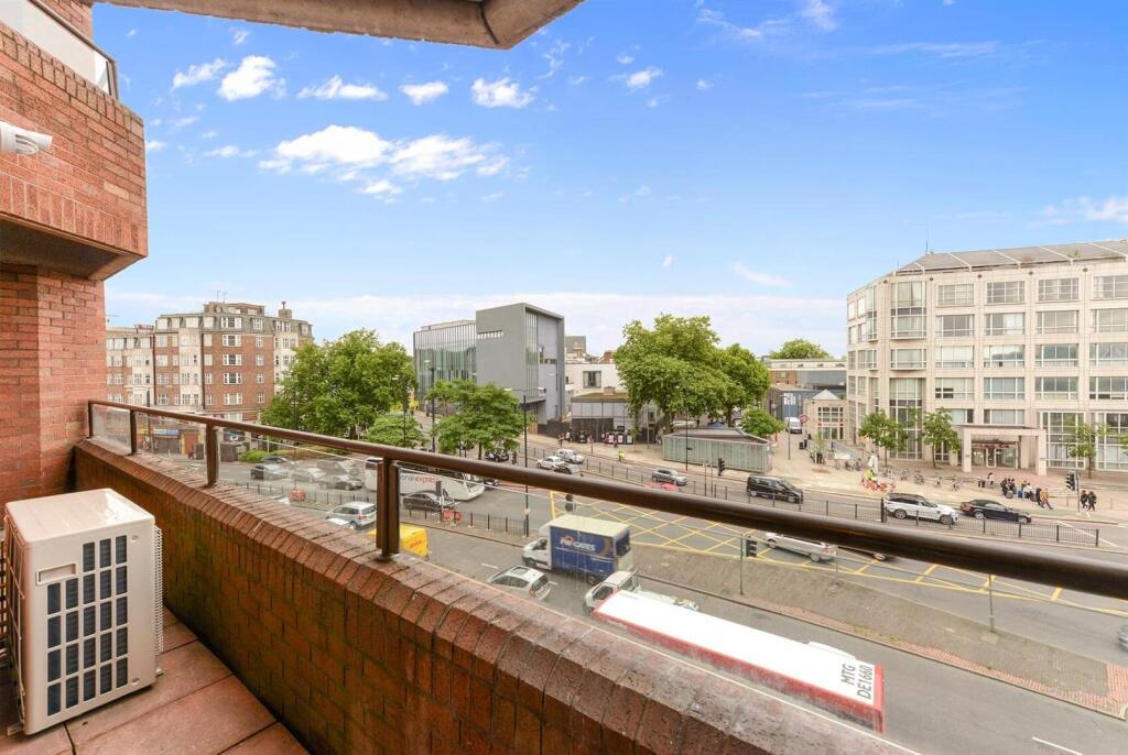 sd_investment_ch_flat38_11.jpg