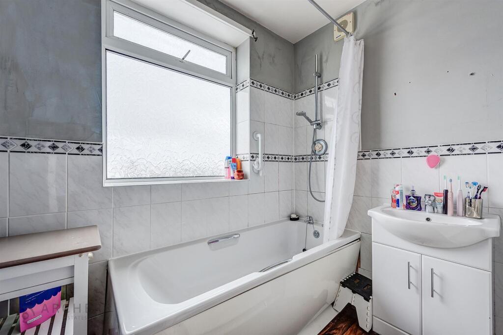 65DenBankCrescent(Interior)(25of25).jpg
