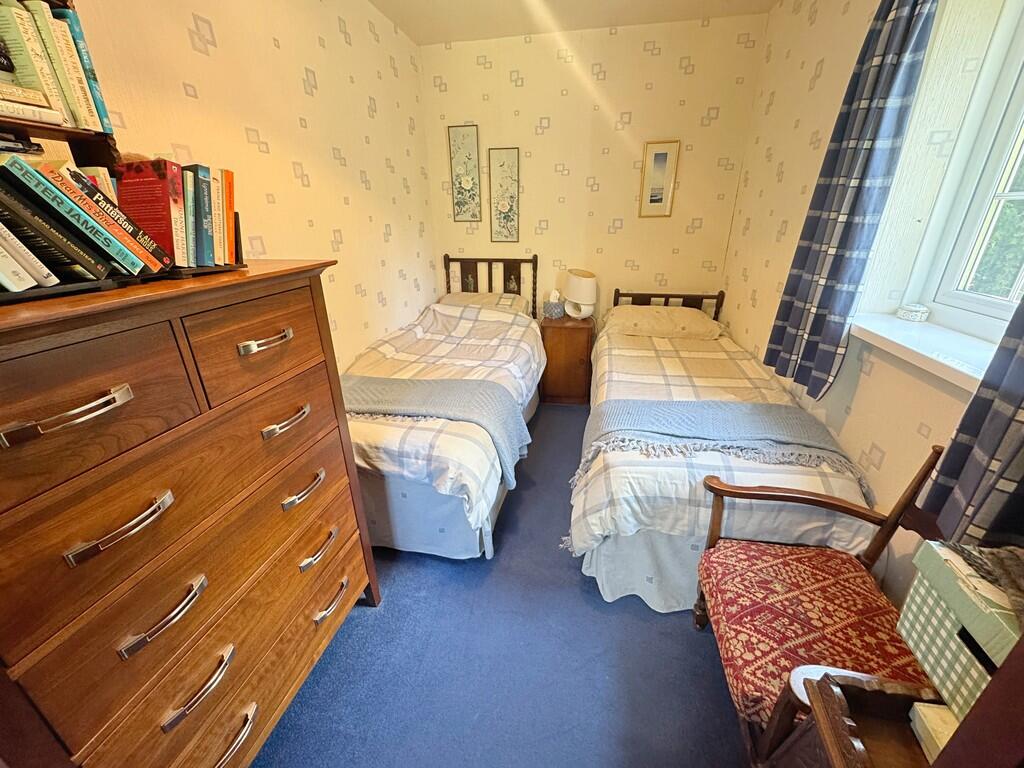 Bedroom Three to ...