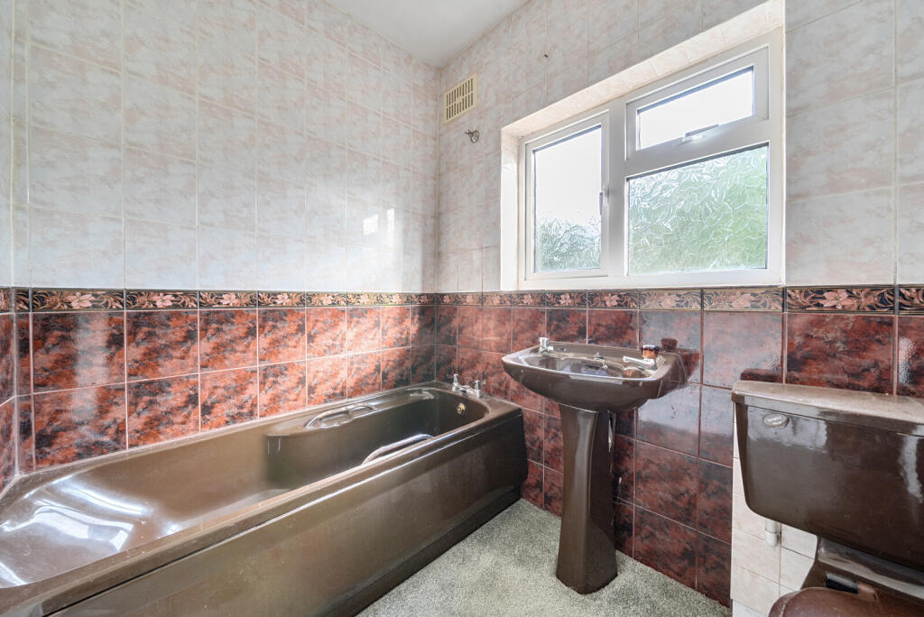 1380418-8-6914778...