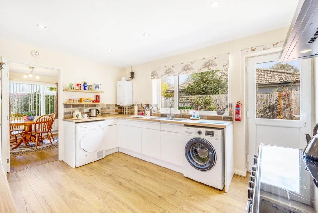 9 Bell Lane (Moulton)-28