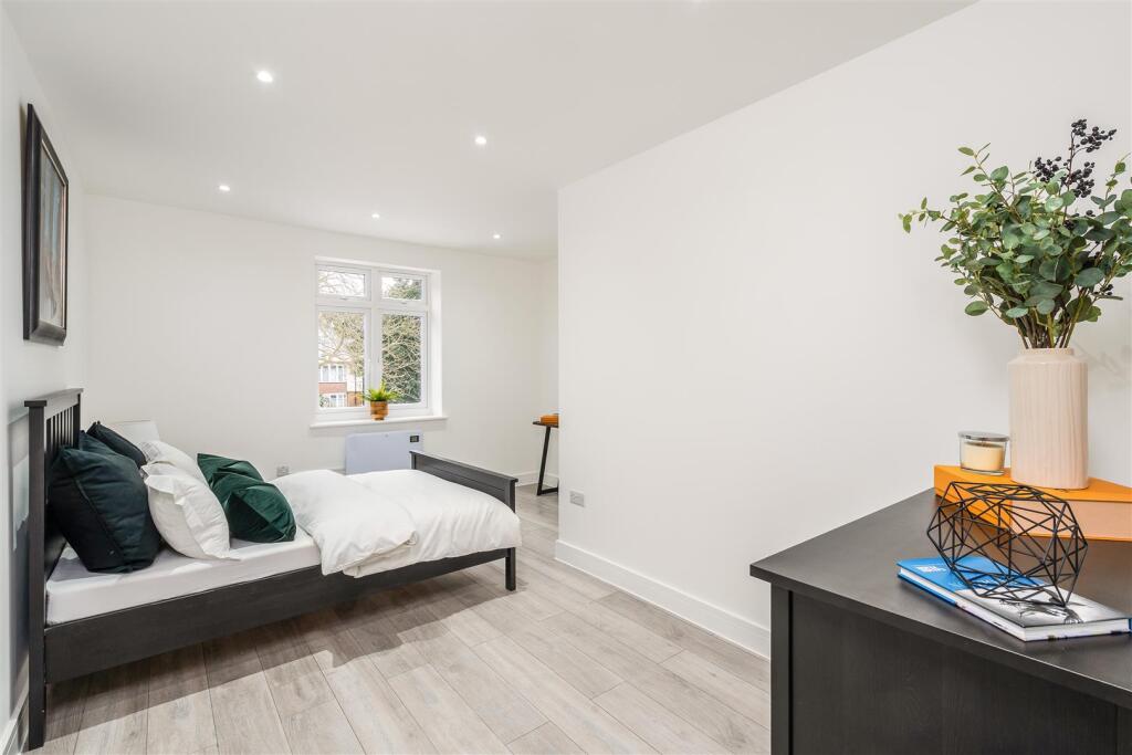 flat 6 272154 - (12).jpg