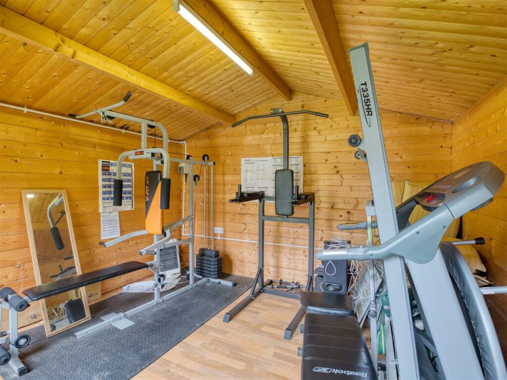 Summer house - gym.jpeg