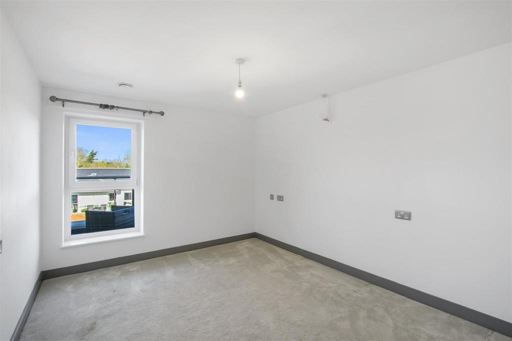 5a94966c-4d44-4e21-b883-e115f25210fbLEMCS - 54 Aug