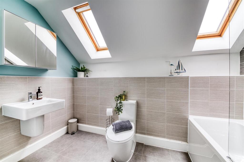 Well -Appointed Bathroom