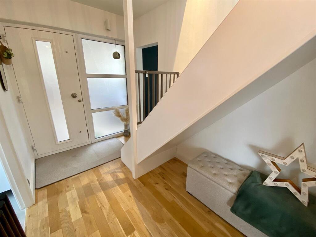 priory way 78 hall.jpg