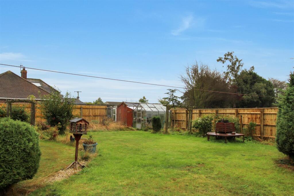Rear Garden - N.JPG