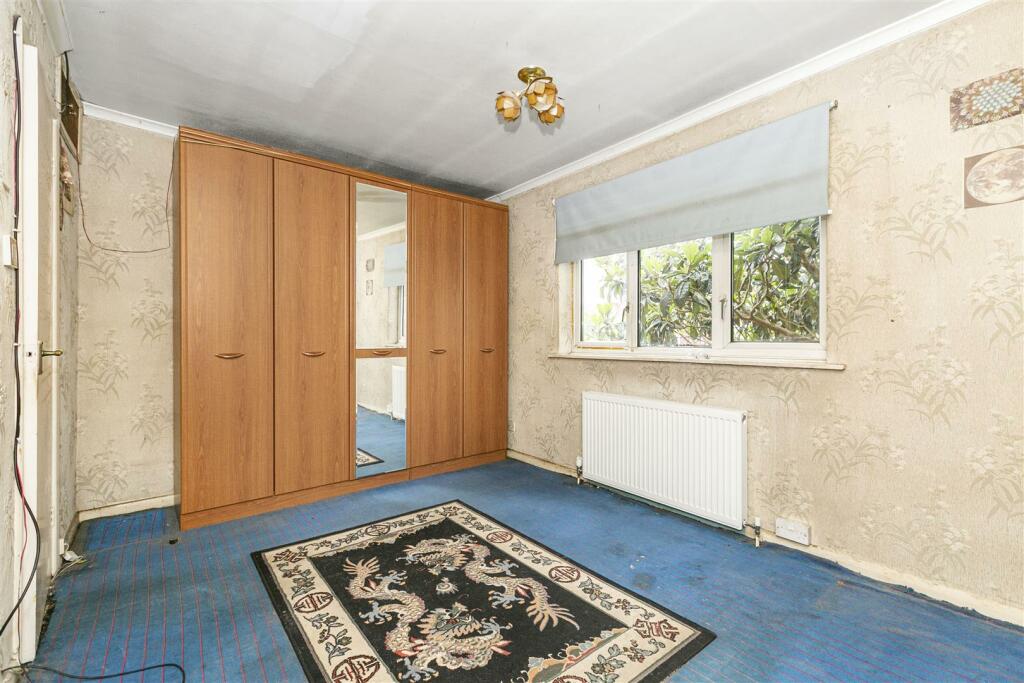 Feltham Road Bedroom 1.JPG