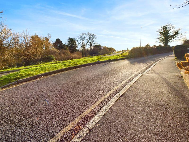 VIEW TO THE NORTH DOWNS