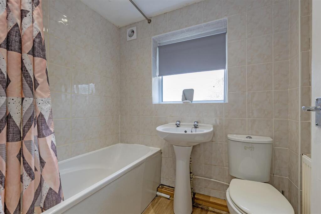 Ground Floor Family Bathroom