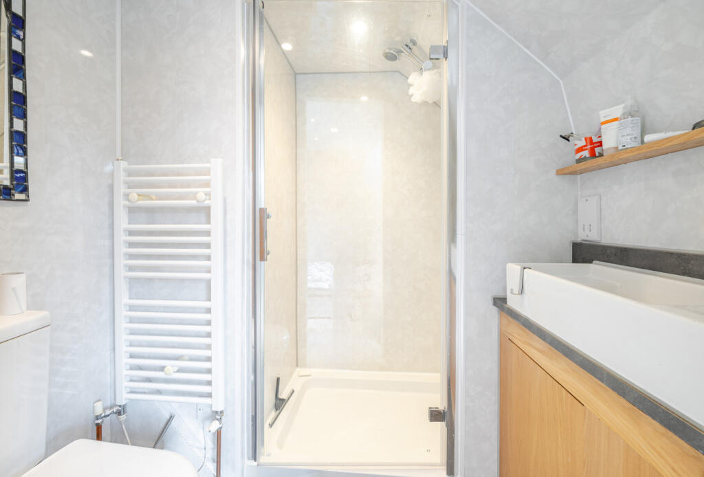 1299337-21-68596d...